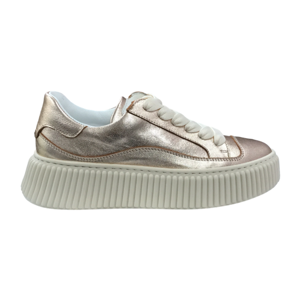 espadrille de ville Méliné à semelle épaisse et gaufrée fait en cuir en Italie